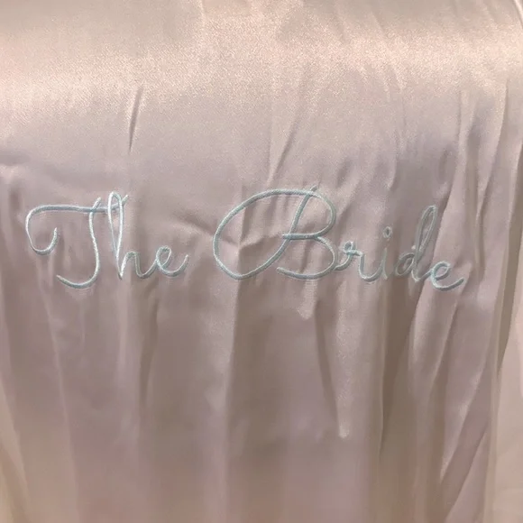 Bride Robe - Picture 7 of 7